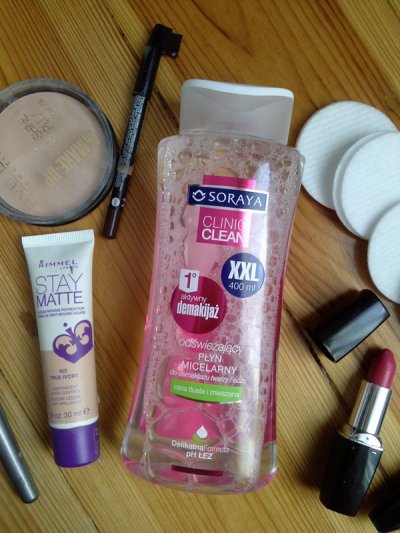 kosmetyki demakijaz soraya