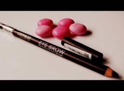 kosmetyki eyelinery kredki do oczu i brwi catrice