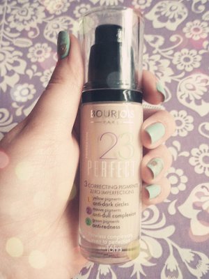 kosmetyki podklady bourjois