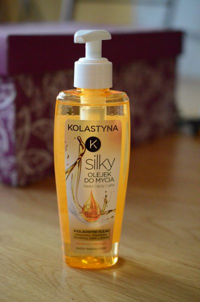 kosmetyki ampulki serum olejki do twarzy rossmann