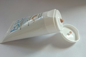 kosmetyki podklady ziaja