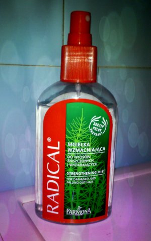 kosmetyki do pielegnacji włosów Radical mgiełka wzmacniająca 