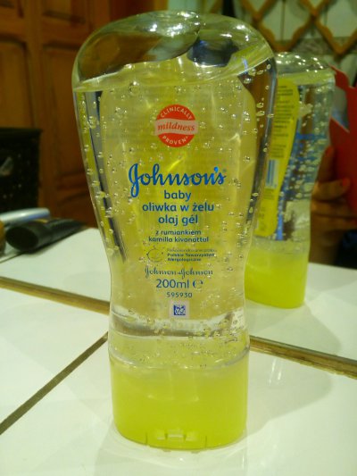 kosmetyki oliwki do cialamasazu  johnsons baby