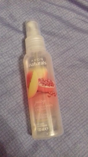 kosmetyki mgielki do ciala avon