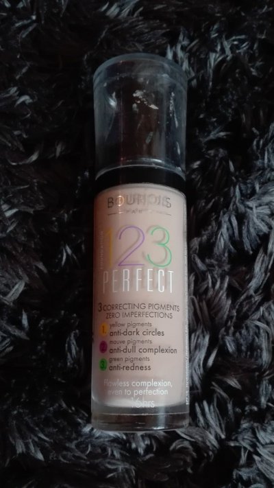 kosmetyki podklady bourjois