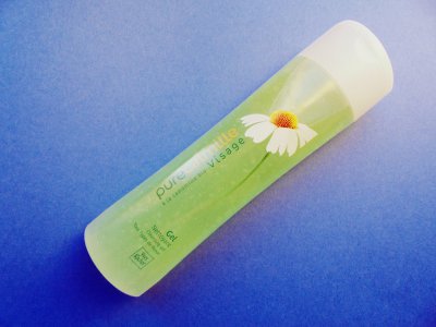 kosmetyki zele pianki do oczyszczania twarzy yves rocher