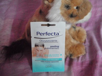 kosmetyki peelingi perfecta