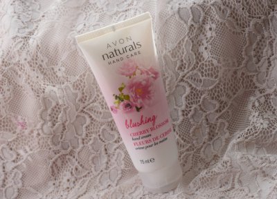 kosmetyki do pielegnacji dloni avon