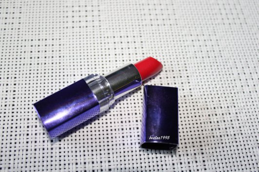 rimmel moisture renew szminka nr 880 rose passion