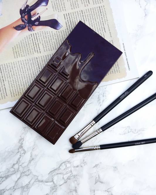 Makeup Revolution Death by chocolate