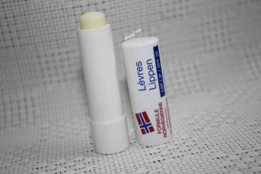 neutrogena pomadka do ust formula norweska