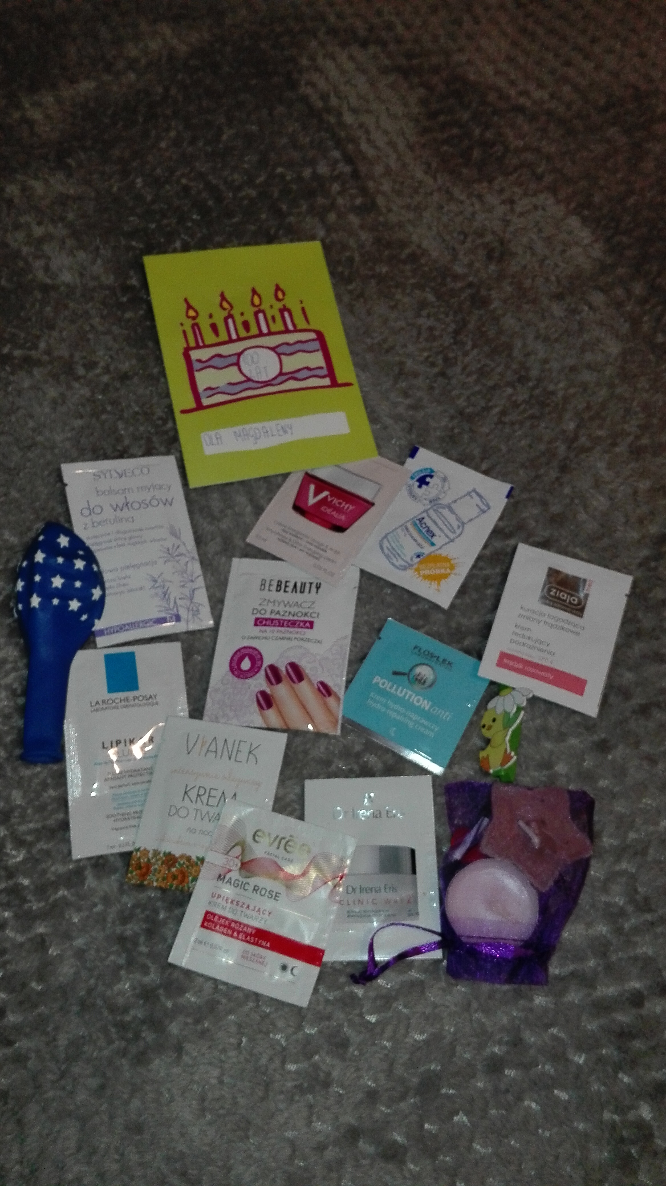 ✩ Kalendarz urodzinowy Clouders ✩