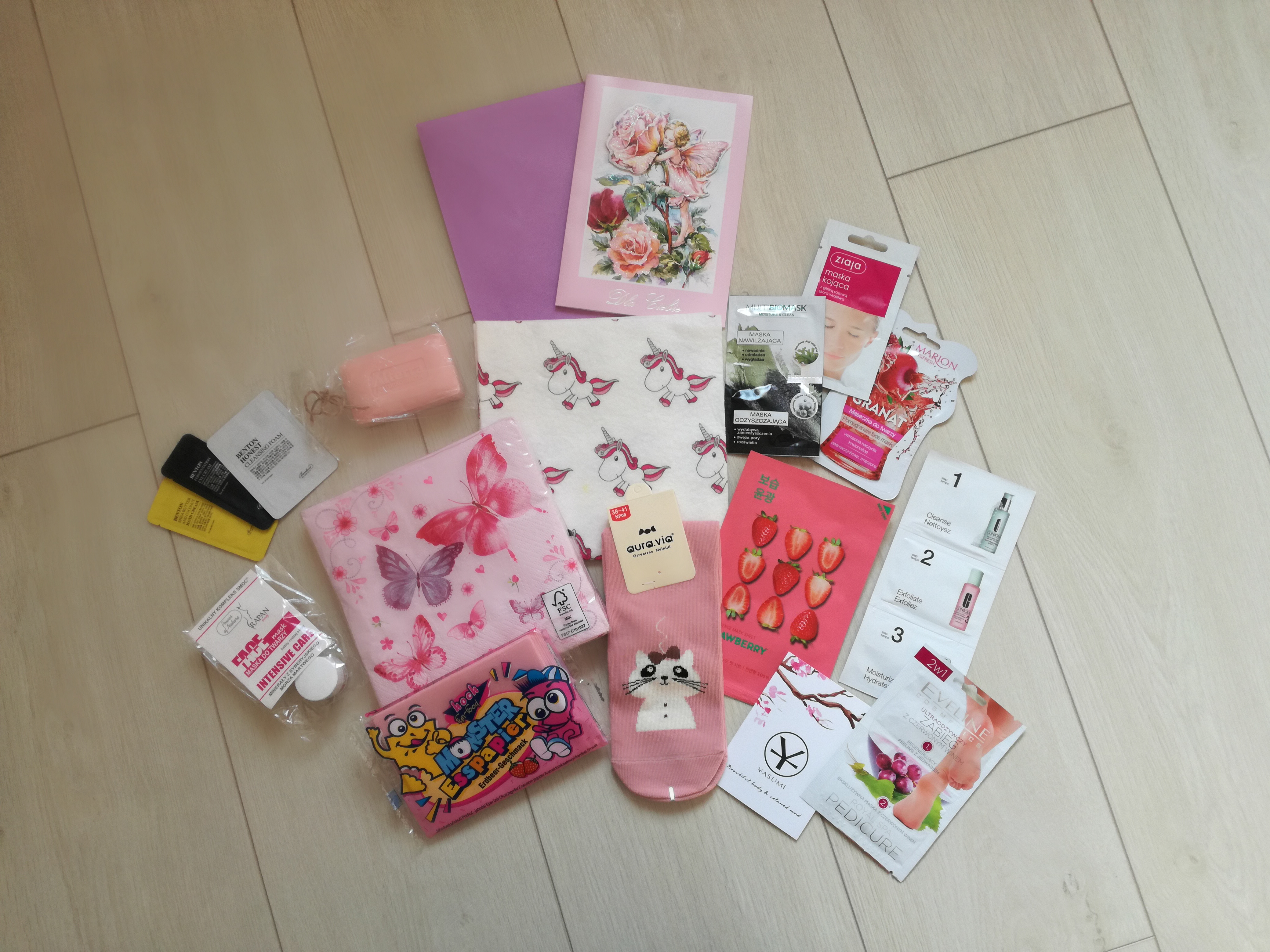 ✩ Kalendarz urodzinowy Clouders ✩