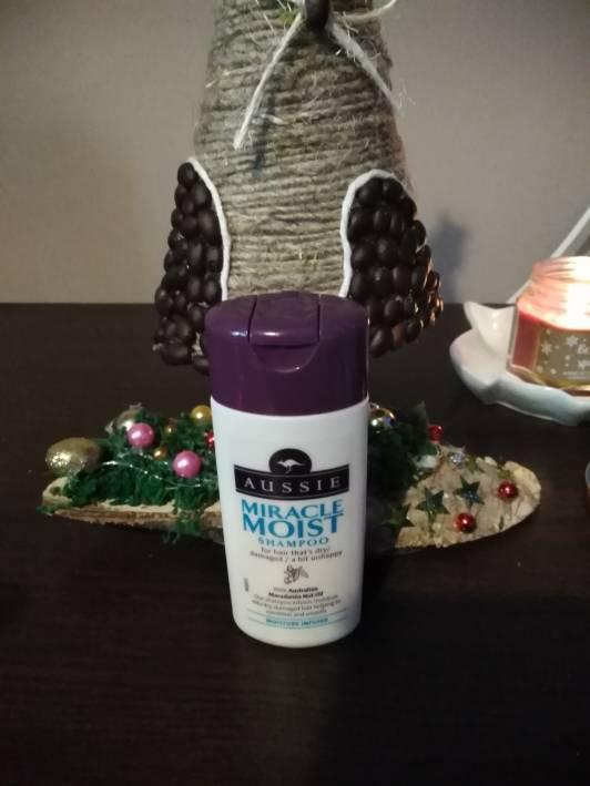 Aussie Miracle Moist, Szampon do włosów suchych i zniszczonych