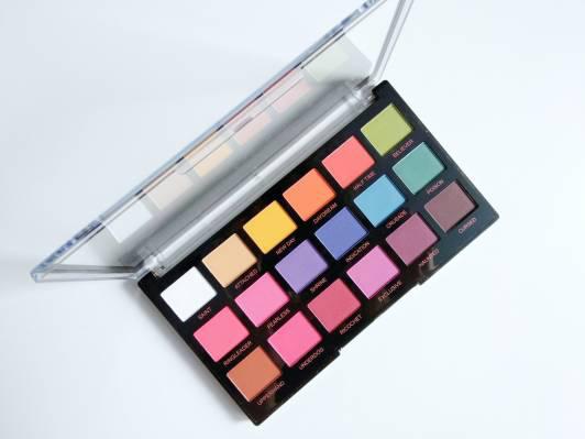 Revolution Pro Regeneration, paleta cieni do powiek, Trends Mischief Mattes