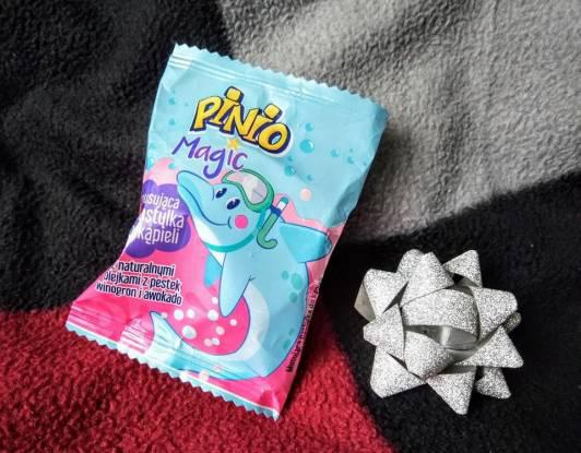 Pinio Musująca pastylka do kąpieli, z naturalnymi olejkami z pestek winogron i awokado