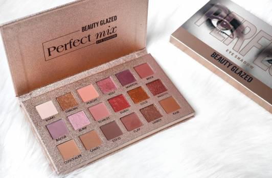 Beauty Glazed Paletka cieni, Perfect Mix