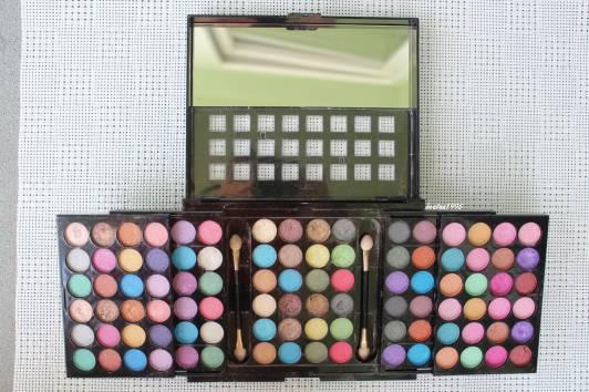 Queenstyle, paleta cieni do powiek