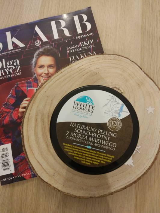 white flowers peeling 