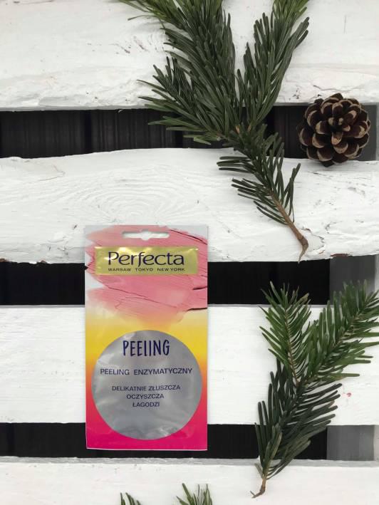 Perfecta Peeling enzymatyczny, Delikatnie złuszcza, oczyszcza, łagodzi