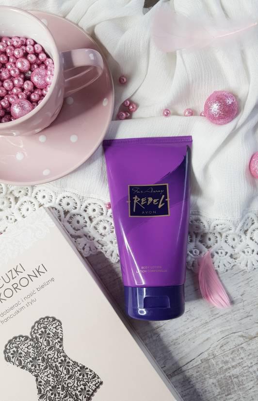 Avon Rebel, perfumowany balsam do ciała