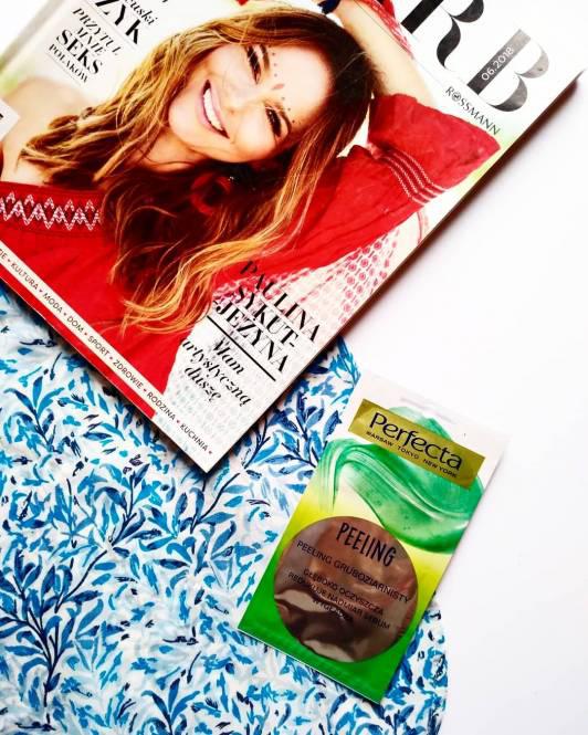 Perfecta Peeling do twarzy, Gruboziarnisty, Głęboko oczyszcza, Redukuje nadmiar sebum i wygładza