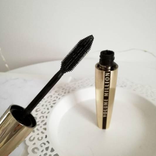 L'Oreal Volume Million Lashes Black