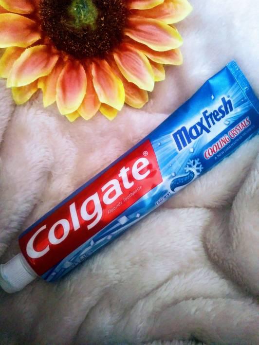 Colgate Pasta do zębów, Max Fresh Cooling Crystals 