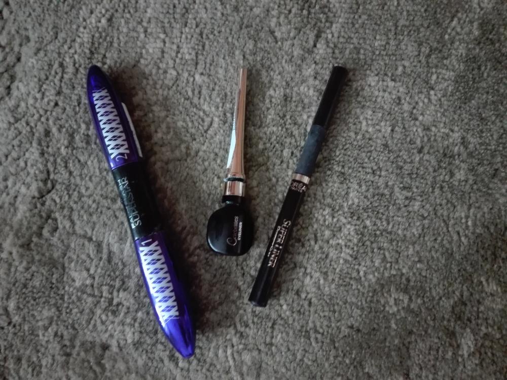 akcja denkowanie! grudzień - kosmetyki w świątecznych opakowaniach i świątecznych kolorach 🎄❄️⛄🎀🎁🎅