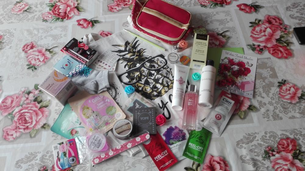 ✩ Kalendarz urodzinowy Clouders ✩