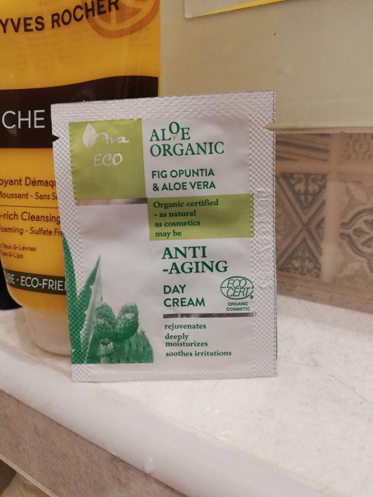 Ava Krem do twarzy na dzień anti-aging Aloe organic figa i opuncja