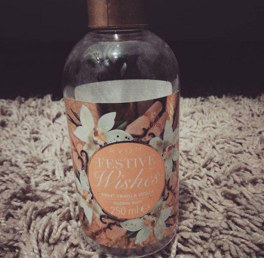 Avon Festive Wishes, Płyn do kąpieli, Rozpieszczająca słodka wanilia