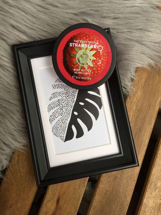 The Body Shop Masło do ciała, Strawberry