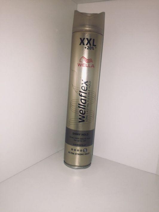 Wella Wellaflex, Lakier do włosów, Long laating Flexible Hold shiny hold