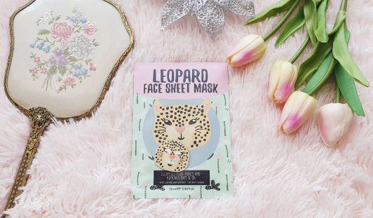 Action Leopard Face Sheet Mask, Głęboko oczyszczająca maseczka w płachcie z ekstraktem z liści pachnotki