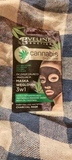 Eveline Cannabis Skin Care, Maska do twarzy, Węglowa, 3w1, Oczyszczająco-matująca