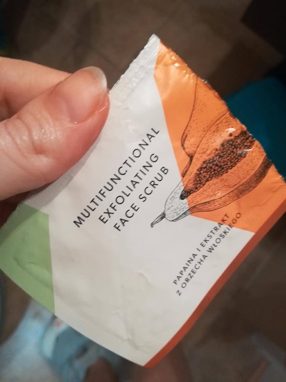 akcja denkowanie! grudzień - kosmetyki w świątecznych opakowaniach i świątecznych kolorach 🎄❄️⛄🎀🎁🎅