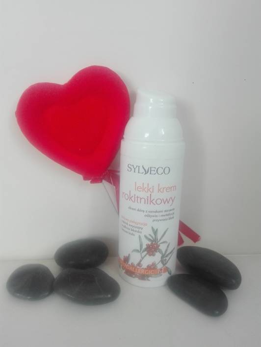 kosmetyki kremy do twarzy na dzien sylveco