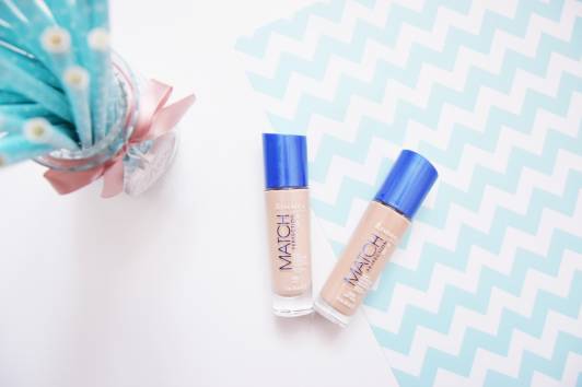 kosmetyki podklady rimmel