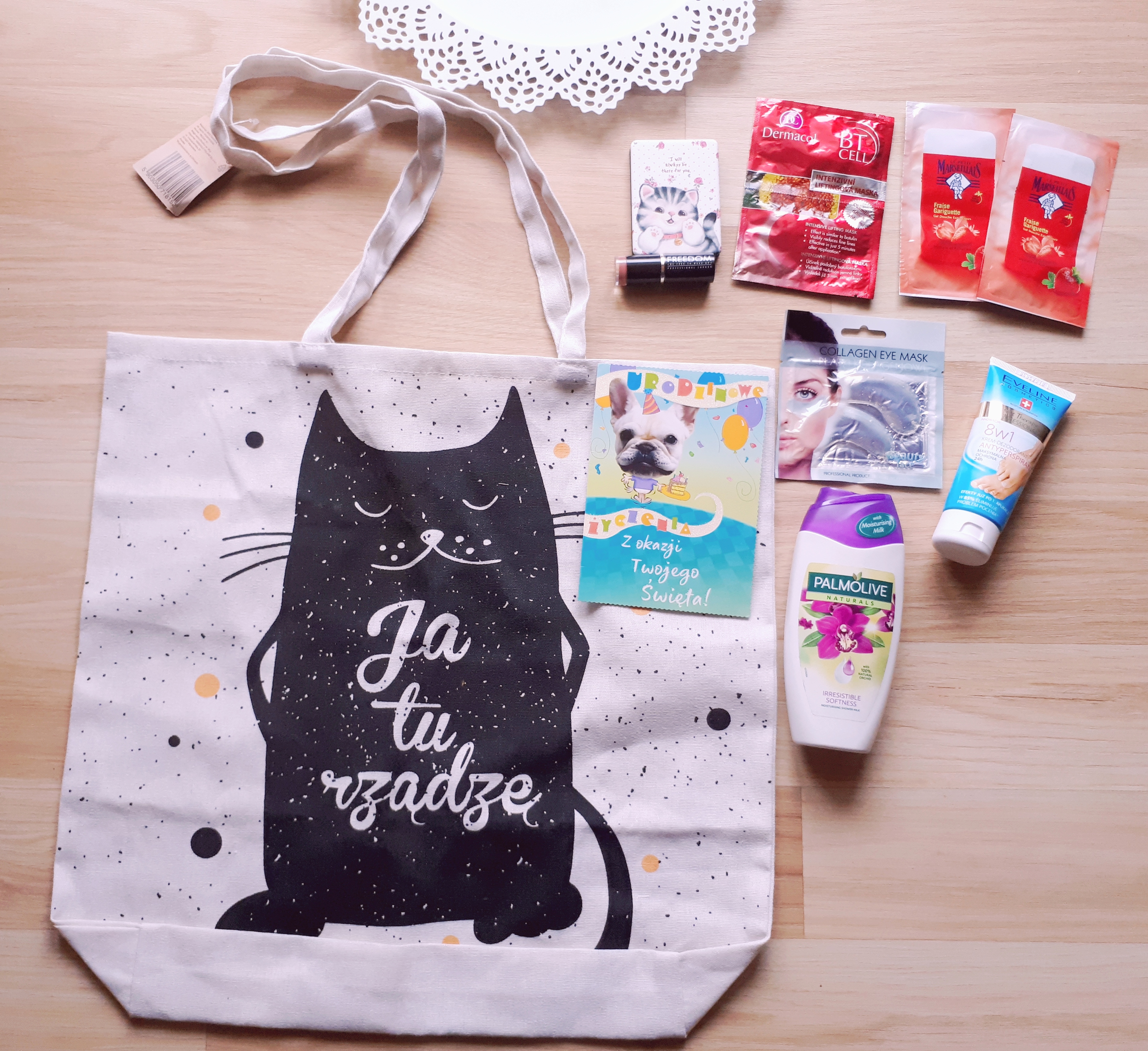 ✩ Kalendarz urodzinowy Clouders ✩