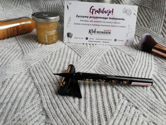 L'Oréal Flash Cat Eye Superliner, Eyeliner do oczu w pisaku, nr 01 Black