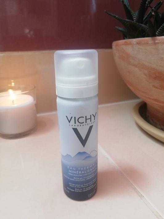 VICHY Laboratoires Woda termalna