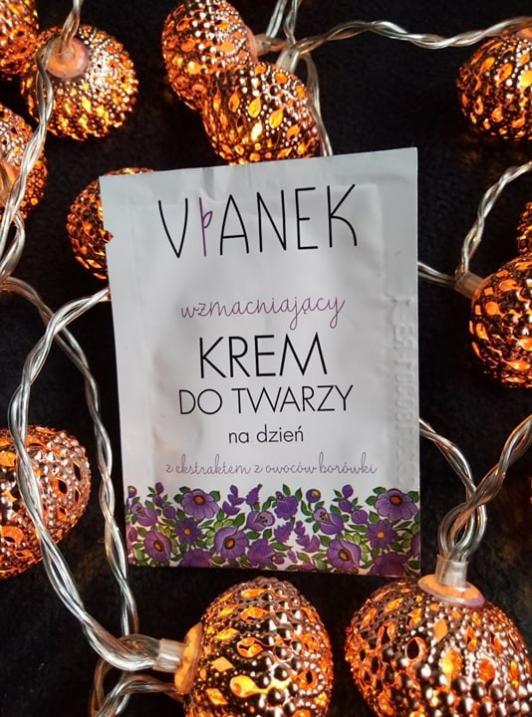 Vianek Krem do twarzy na noc, Seria fioletowa, Wzmacniający