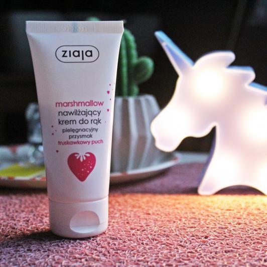 Ziaja Pielęgnacyjny Przysmak, Marshmallow, Krem do rąk, Truskawkowy puch