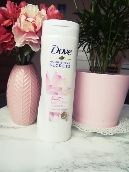 Balsam Dove kwiat lotosu i mleko ryżowe