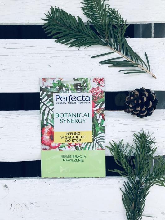 Perfecta Botanical Synergy, Peeling w galaretce do stóp, Regeneracja i Nawilżenie