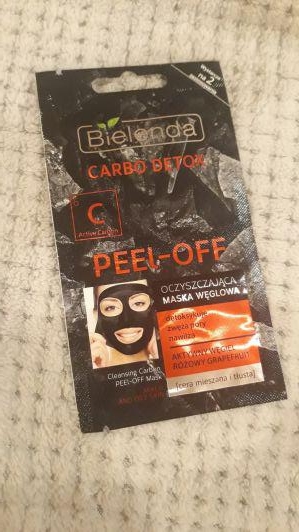 Bielenda Bielenda, Carbo Detox, Oczyszczająca maska węglowa peel - off do cery mieszanej i tłustej