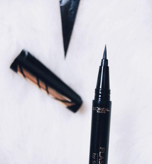 L'Oréal Flash Cat Eye Superliner, Eyeliner do oczu w pisaku, nr 01 Black