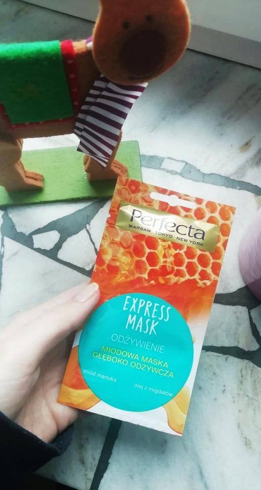 Perfecta Express Mask, Odżywienie, Miodowa maska głęboko odżywcza