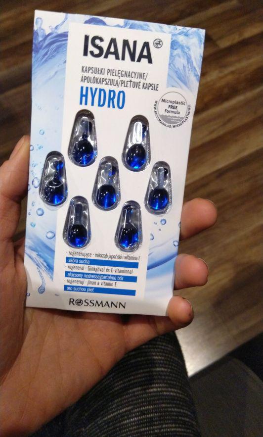 Isana ampułki hydro